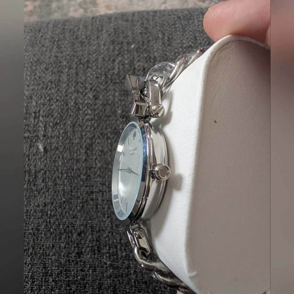 Kate SpadeHolland Silver Dial Stainless Steel Twist Ladies Watch